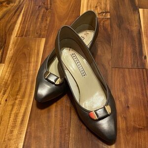 Vintage Naturalizer Size 7.5 Women's Elegant Bronze Leather Low Heels